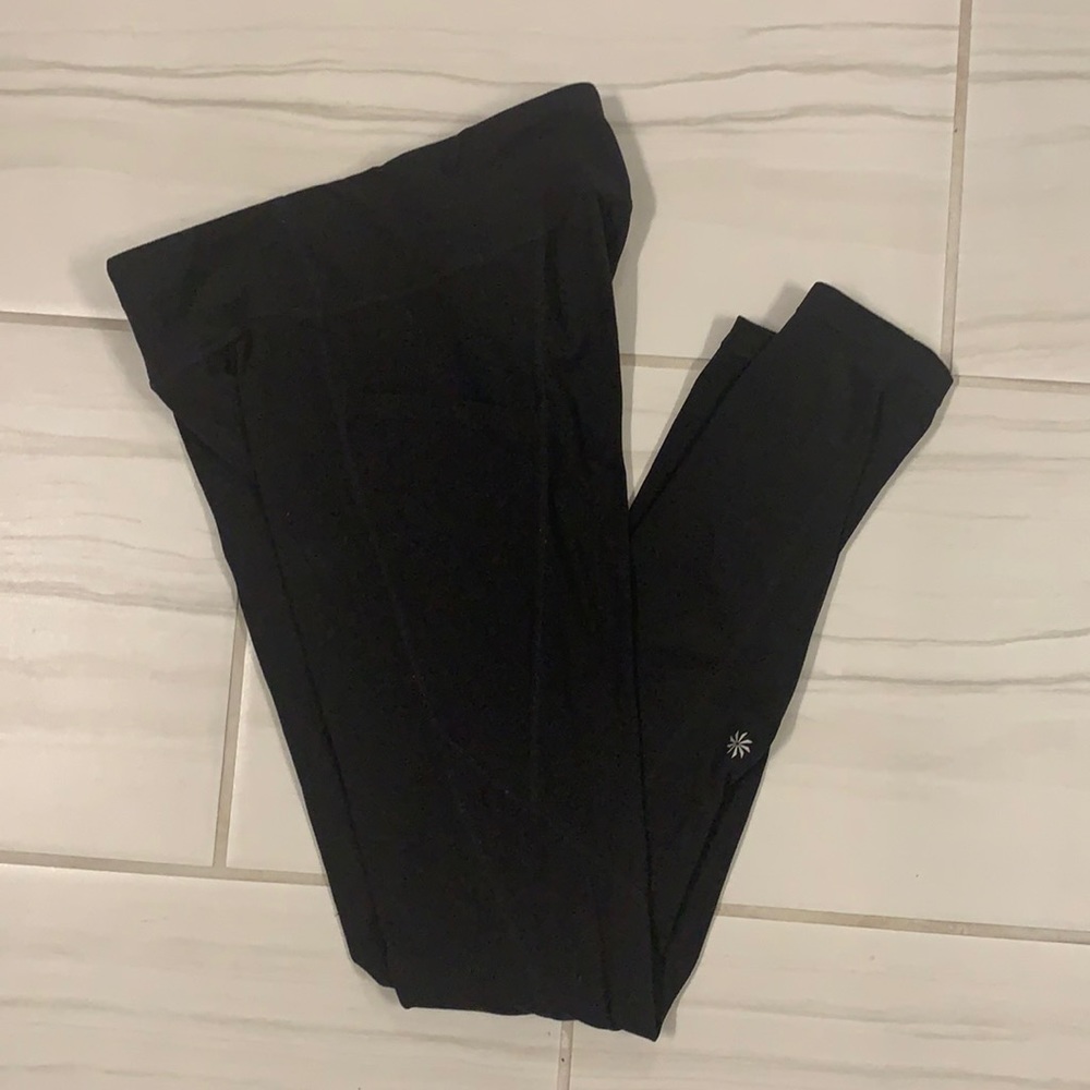 Super cute black Athleta girl leggings size 14/XL.